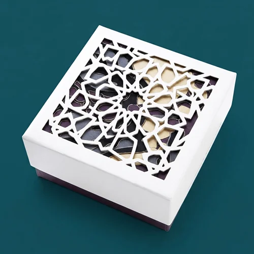 white-gift-boxes-with-lids